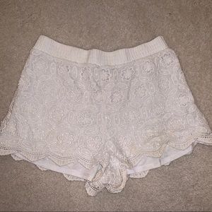 cream lace shorts!